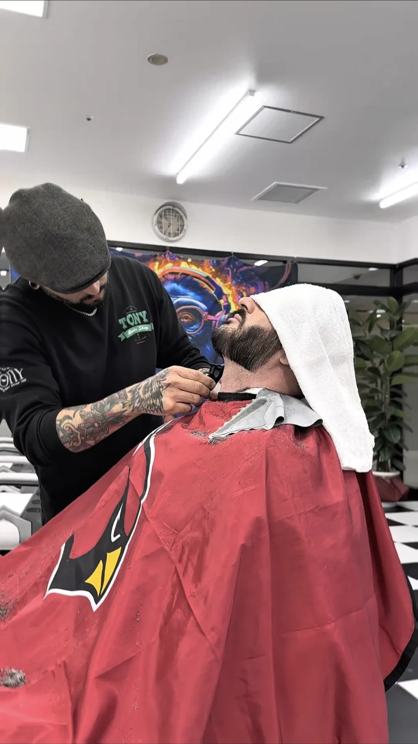 TONY hot towel service